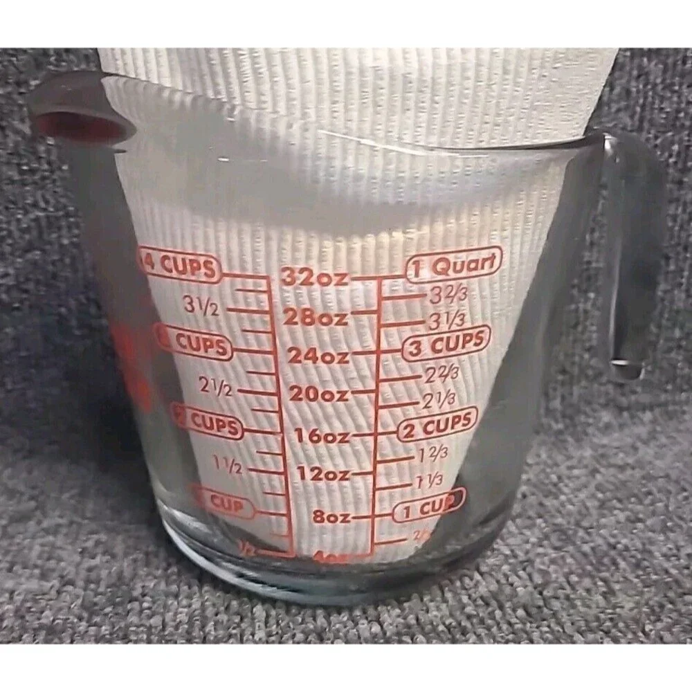 Vintage Anchor Hocking Glass 1 Quart 4 Cup Measuring Bowl 19 USA